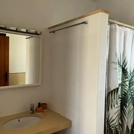 Casa Papaya,